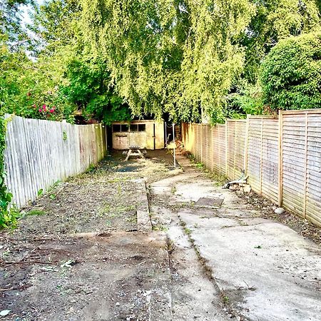 Nice 2 Bedroom House In Stowmarket Exterior photo